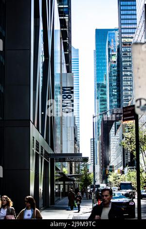 Museum of modern Art, genannt MomA in New York Stock Photo - Alamy