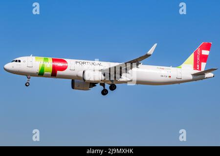 TAP Air Portugal Airbus A321 passenger plane on final at Frankfurt Airport, Germany - September 11, 2019 Stock Photo