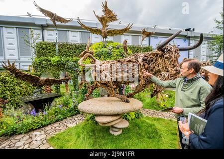 London, UK. 24th May, 2022. The 2022 Chelsea Flower Show. Credit: Guy Bell/Alamy Live News Stock Photo