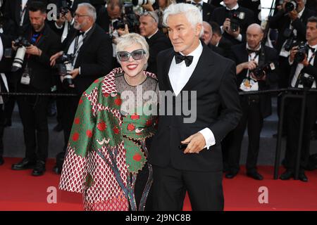 May 25, 2022, Cannes, Cote d'Azur, France: Australian director BAZ LUHRMANN and wife CATHERINE MARTIN attend the 75th Anniversary Ceremony during 75th annual Cannes Film Festival (Credit Image: © Mickael Chavet/ZUMA Press Wire) Stock Photo