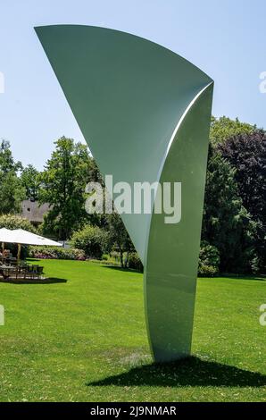 Ernst and Hildy Beyeler had a clear vision: the Fondation Beyeler should be an open, active museum that inspires an appreciation for art Stock Photo