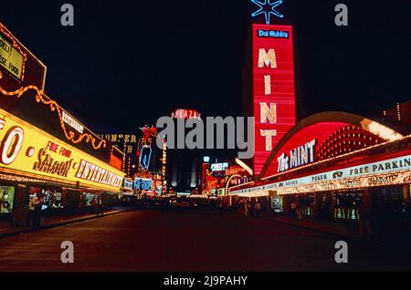 Horseshoe casino las vegas hi-res stock photography and images - Alamy