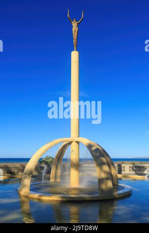 Napier, New Zealand. The Gilray fountain, better known as 'The Spirit of Napier' after the Art Deco style female statue on top of the column Stock Photo