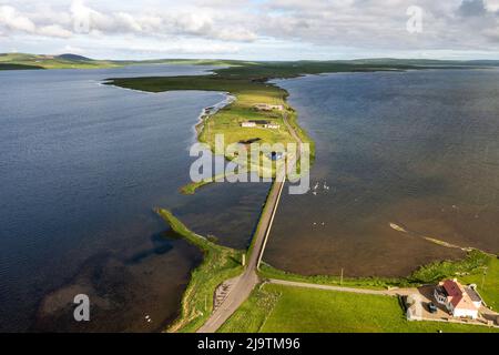 Aerial view of the Ness of Brodgar archaeological site located between  Loch Stenness (left) and Loch Harray, West Mainland, Orkney Islands, Scotland. Stock Photo