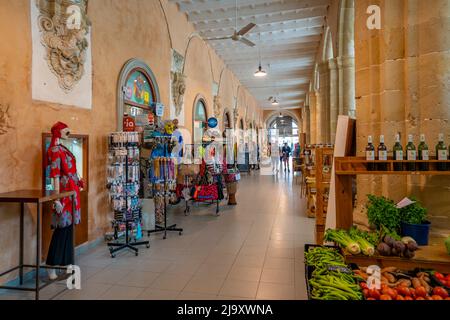 View of Sa Plaça - Mercat de proximitat de Maó, food market, Mahón (Mao), Menorca, Balearic Islands, Spain, Europe Stock Photo