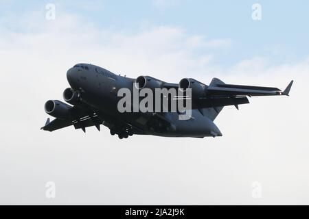 177705, aBoeing CC-177A Globemaster operated by the Royal Canadian Air Force, at Prestwick Airport in Ayrshire, Scotland. Stock Photo