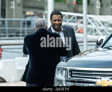 New York, NY - May 26, 2022: Denzel Washington attends Salute to Freedom Gala during Fleet Week on Memorial Day celebration on Intrepid Stock Photo