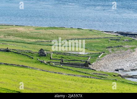 Derelict farm on the Isle of Rousay, Orkney Islands, Scotland. Stock Photo