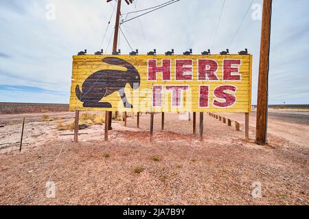 Iconic billboard ad for Jack Rabbit Trading Post reading Here It Is Stock Photo