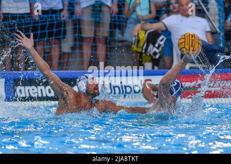 Recco, Italy. 28th May, 2022. Nicholas Presciutti (Pro Recco) - Boris Vapenski (AN Brescia) during Final 1st/2nd place - race 3 - Pro Recco vs AN Brescia, Waterpolo Italian Serie A match in Recco, Italy, May 28 2022 Credit: Independent Photo Agency/Alamy Live News Stock Photo