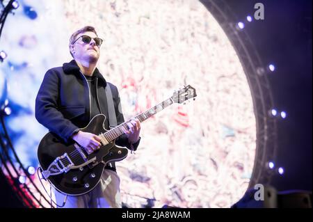 Warrington, UK. 28th MAy 2022. Liam Fray, Michael Campbell, Daniel 'Conan' Moores and Mark Cuppello of the band The Courteeners headline at Warrington's NBHD Weekend Festival 2022 Credit: Gary Mather/Alamy Live News Stock Photo