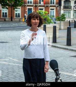 London, England, UK. 29th May, 2022. Chair of the Labour Party of the United Kingdom ANNELIESE DODDS is seen outside BBC before appearing on tv show Sunday Morning. (Credit Image: © Tayfun Salci/ZUMA Press Wire) Credit: ZUMA Press, Inc./Alamy Live News