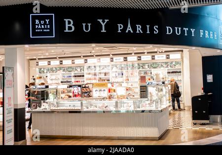 Paris duty free shops in Charles de. Gaulle international airport Stock  Photo - Alamy