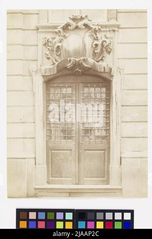 1st, Jordangasse 2 - Bohemian Court Chancellery - Side Portal. August Stauda (1861-1928), photographer Stock Photo