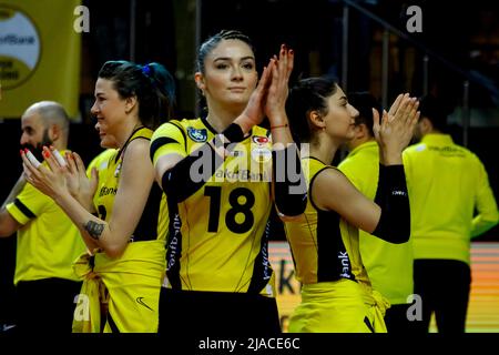 05-04-2022 Istanbul-Turkey: Vakıfbank Sultans League Match, Team Player: Zehra Güneş Stock Photo