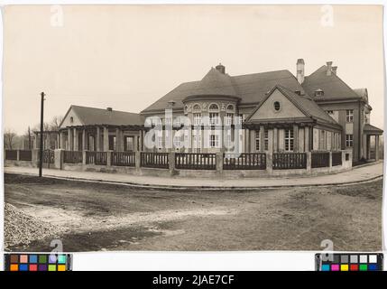 10., Waldmüllerpark 1 - Municipal kindergarten. Carl (Karl) Zapletal (1876-1941), photographer Stock Photo