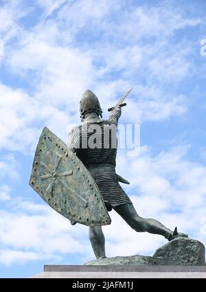 Legnano, Italy. 30th May, 2022. Legnano, Italy Palio di Legnano 2022 The San Magno district wins the Palio with the jockey Valter Pusceddu and the horse Star. Presentation ceremony of the districts and show. In the photo: Alberto da Giussano statue Credit: Independent Photo Agency/Alamy Live News Stock Photo