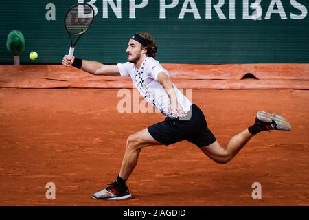 Paris, France, France. 30th May, 2022. Stefanos TSITSIPAS of Greece during the Day nine of Roland-Garros 2022, French Open 2022, Grand Slam tennis tournament at the Roland-Garros stadium on May 30, 2022 in Paris, France. (Credit Image: © Matthieu Mirville/ZUMA Press Wire) Stock Photo