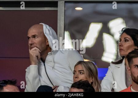 Paris, France. May 28, 2022, Zinedine Zidane during the Uefa Champions League match between Liverpool 0-1 Real Madrid at Stade de France on May 28, 2022 in Paris, France. Credit: Maurizio Borsari/AFLO/Alamy Live News Stock Photo