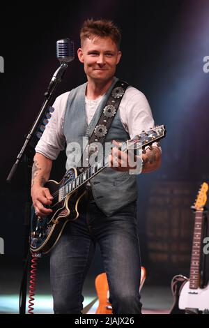 Pompano Beach FL, USA. 29th May, 2022. Frankie Ballard performs at The Pompano Beach Amphitheater on May 29, 2022 in Pompano Beach, Florida. Credit: Mpi04/Media Punch/Alamy Live News Stock Photo