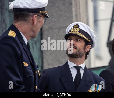 Prince Carl Philip of Sweden and swedish commander in chief Micael Bydén at the veteran day 29 maj 2022 in Stockholm Photo Bo Arrhed