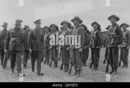 The King Inspects Australian Troops In South Of England -- The King inspecting the Australian Troops. September 02, 1940. (Photo by London News Agency Photos). Stock Photo