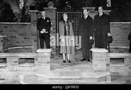 Duchess Of Gloucester Opens Ideal Home Exhibition -- The Duke and Duchess of Gloucester during their visit to Olympia this morning. The Duchess of Gloucester this morning visited Olympia to open the Ideal Home Exhibition, accompanied by the Duke. March 30, 1937. (Photo by Keystone). Stock Photo