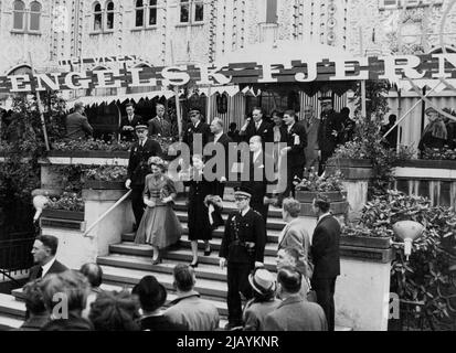 British Exhibition In Copenhagen Opens -- The Royal Party (L. to R) on steps, Duchess of Gloucester, Queen Ingrid of Denmark with the Duke of Gloucester (behind), during a tour of the Exhibition. The first post-war all British Exhibition on the Continent was opened by the King of Denmark in the presence of the Duke and Duchess of Gloucester, at Copenhagen, on Saturday, September 18th. September 19, 1948. (Photo by London News Agency & Photos Ltd.) Stock Photo