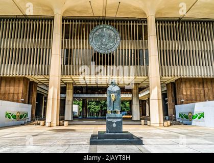 Entrance Seal Father Damien Statue State Capitol Building Legislature Honolulu Hawaii Buidling created 1960s Damien Catholic saint statue created Mari Stock Photo