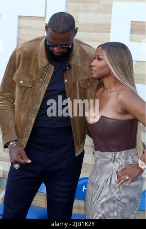 LOS ANGELES - JUN 1: LeBron James, Savannah James at the Hustle ...