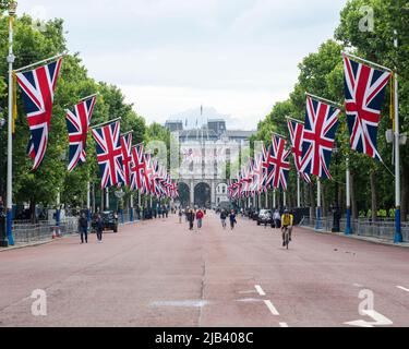 A GV of Union Jack flags hung along The Mall ahead of the Queen’s Platinum Jubilee weekend.  Image shot on 1st June 2022.  © Belinda Jiao   jiao.bilin Stock Photo