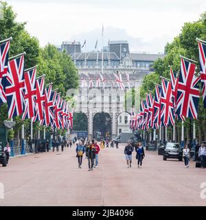 A GV of Union Jack flags hung along The Mall ahead of the Queen’s Platinum Jubilee weekend.  Image shot on 1st June 2022.  © Belinda Jiao   jiao.bilin Stock Photo