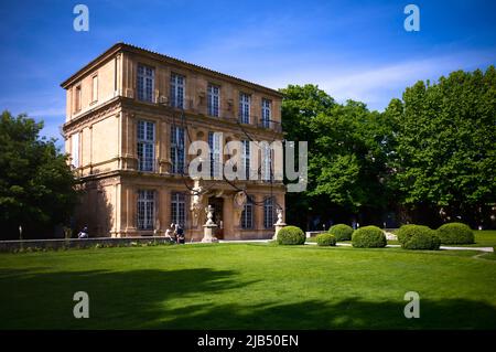 Pavillon de Vendome, Park, Aix-en-Provence, Bouches-du-Rhone, Provence-Alpes-Cote d'Azur, France Stock Photo