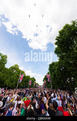 Platinum Jubilee Queen's Birthday Flypast following Trooping the Colour 2022. Helicopters over The Mall. British Army Air Corps Apache helicopters