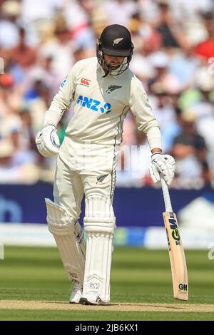 London, UK. 03rd June, 2022. Devon Conway of New Zealand in London, United Kingdom on 6/3/2022. (Photo by Mark Cosgrove/News Images/Sipa USA) Credit: Sipa USA/Alamy Live News Stock Photo