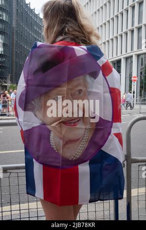 London UK, 3rd June 2022. Platinum jubilee celebrations near St Pauls. Credit: Andy Sillett/Alamy Live News Stock Photo