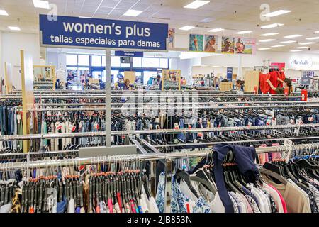 Miami Florida,Aventura,Marshalls Productos para el hogar,descuento tienda  de departamentos venta estantes accesorios para el hogar Fotografía de  stock - Alamy