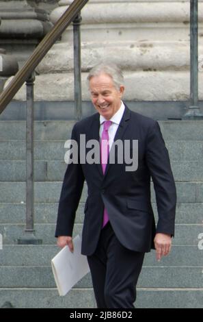 London, Uk. 03/06/22 Tony Blaiir former Labour Prime Minister and his wife Cherie Blaire leave St Paul's Cathedral after Platinum Jubilee Thanksgiving Service at St Pauls for Queen Elizabeth II Stock Photo