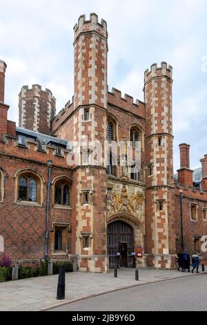 Street view of the front entrance to Christ's College Porters' Lodge, Cambridge, Cambridgeshire, England, United Kingdom. Stock Photo