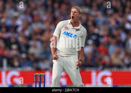 London, UK. 04th June, 2022. Kyle Jamieson of New Zealand celebrates taking Ben Stokes of England's wicket in London, United Kingdom on 6/4/2022. (Photo by Mark Cosgrove/News Images/Sipa USA) Credit: Sipa USA/Alamy Live News Stock Photo