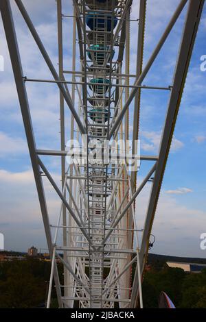 Riesenrad,  Nürnberg Volksfest, Nürnberg, Volksfest, Party, Freude, Feier, Stimmung auf der Dult in Nürnberg bei der Kongresshalle oder Kolosseum, Stock Photo