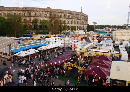 Riesenrad,  Nürnberg Volksfest, Nürnberg, Volksfest, Party, Freude, Feier, Stimmung auf der Dult in Nürnberg bei der Kongresshalle oder Kolosseum, Stock Photo