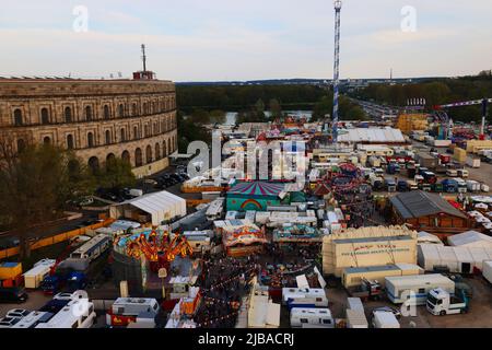 Riesenrad,  Nürnberg Volksfest, Nürnberg, Volksfest, Party, Freude, Feier, Stimmung auf der Dult in Nürnberg bei der Kongresshalle oder Kolosseum, Stock Photo