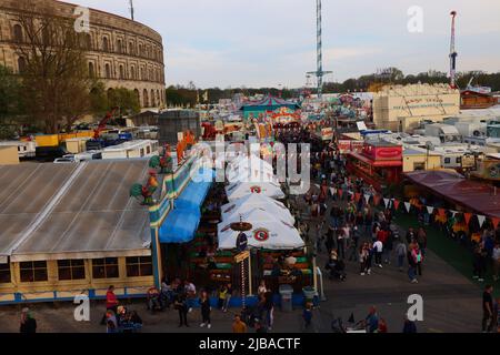 Riesenrad,  Nürnberg Volksfest, Nürnberg, Volksfest, Party, Freude, Feier, Stimmung auf der Dult in Nürnberg bei der Kongresshalle oder Kolosseum, Stock Photo