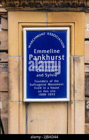 Emmeline and Christabel Pankhurst Memorial in Victoria Tower Gardens