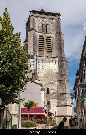 Eglise fortifiée Saint astier Stock Photo