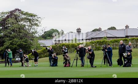 PONTYCLUN, WALES - 04 JUNE 2022: Photographer during a training session at the vale resort ahead of the 2022 FIFA World Cup play-off final v Ukraine at the Cardiff City Stadium on the 5th of June.  (Pic by John Smith/FAW) Stock Photo