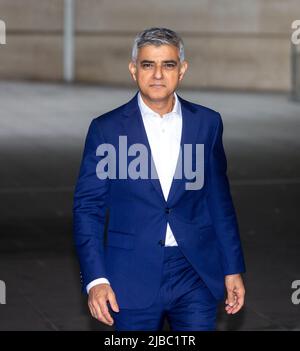 London, England, UK. 5th June, 2022. London Mayor SADIQ KHANi is seen outside BBC Broadcasting House after appearing on tv show Sunday Morning. (Credit Image: © Tayfun Salci/ZUMA Press Wire) Stock Photo