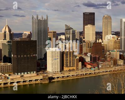 Skyline of downtown Pittsburgh, Pennsylvania, USA Stock Photo