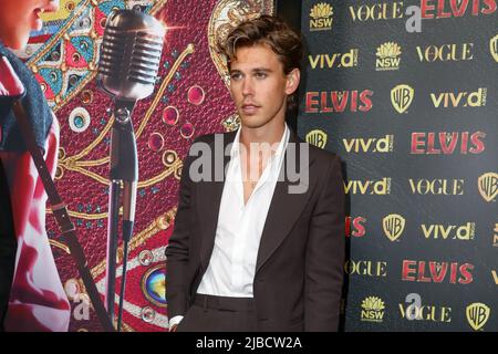 June 5, 2022: AUSTIN BUTLER attends the Sydney Premiere of ELVIS at The ...